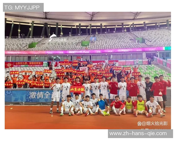 梦中绿茵场上的激情对决与人生的追逐梦想